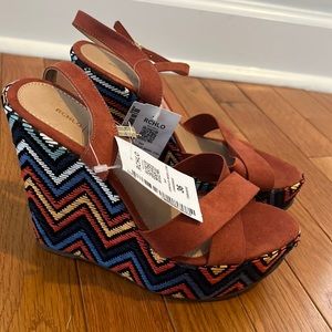 New Wedge Sandals